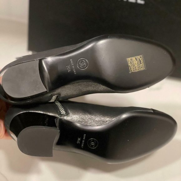 CHANEL 20C Stretch Iridescent Leather CC Logo Ankle Booties Boots Heels - Picture 12 of 12